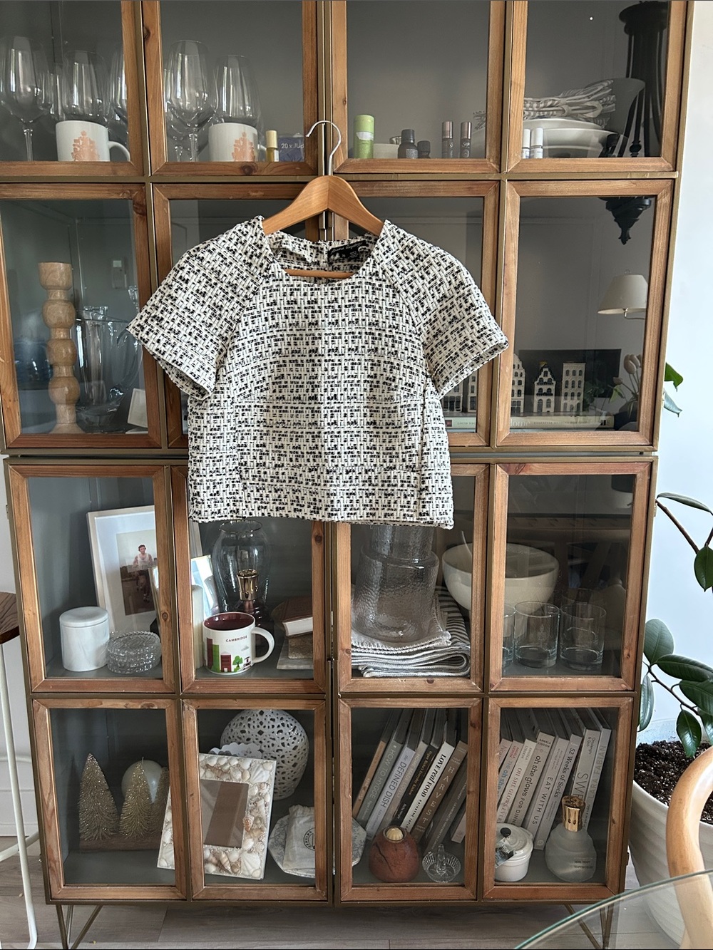 Sandra Angelozzi / Femme de Carriere Short Sleeve Top